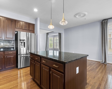 10512 Old Ellicott Circle - Photo Thumbnail 16