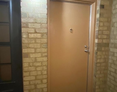 8865 Rollright Court - Photo Thumbnail 1