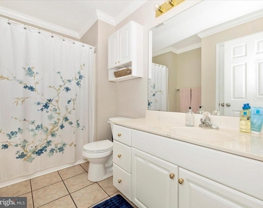 2422 Cobblestone Way - Photo Thumbnail 38