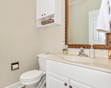 2422 Cobblestone Way - Photo Thumbnail 21