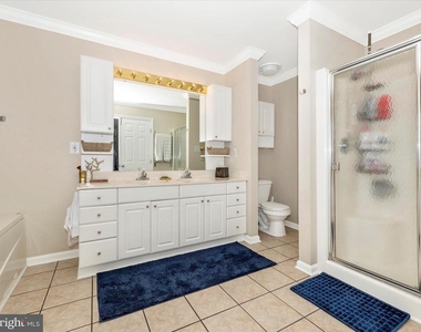 2422 Cobblestone Way - Photo Thumbnail 29