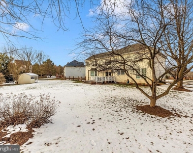 2422 Cobblestone Way - Photo Thumbnail 43