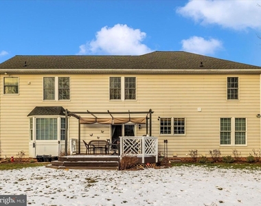 2422 Cobblestone Way - Photo Thumbnail 42