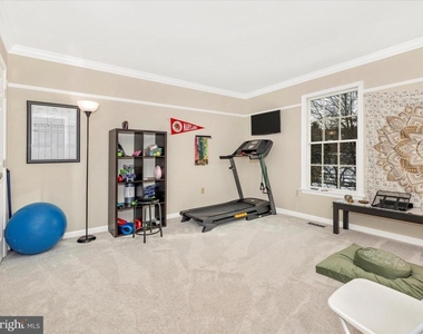 2422 Cobblestone Way - Photo Thumbnail 37