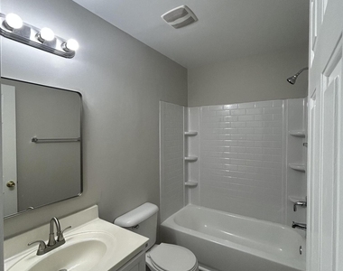 644 Coleman Street - Photo Thumbnail 6