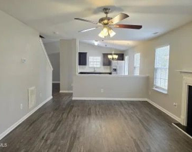 3821 Tyler Bluff Lane - Photo Thumbnail 7