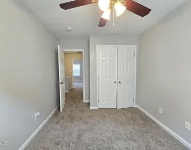 3821 Tyler Bluff Lane - Photo Thumbnail 10