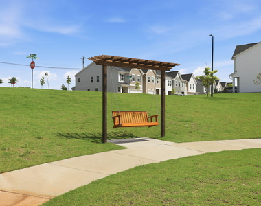 1101 Aberleigh Lane - Photo Thumbnail 47