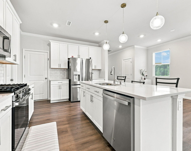 1101 Aberleigh Lane - Photo Thumbnail 13