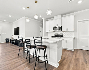 1101 Aberleigh Lane - Photo Thumbnail 11