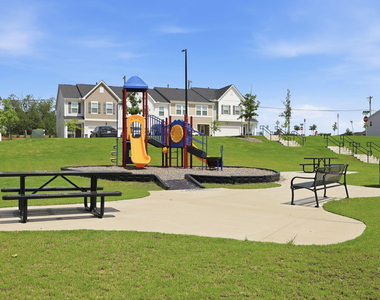 1101 Aberleigh Lane - Photo Thumbnail 46