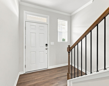 1101 Aberleigh Lane - Photo Thumbnail 5