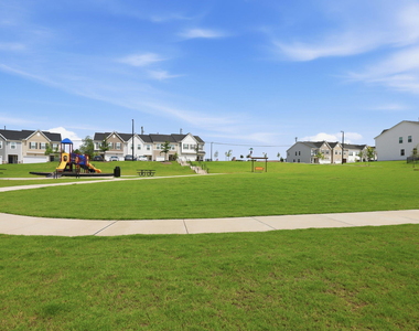 1101 Aberleigh Lane - Photo Thumbnail 44