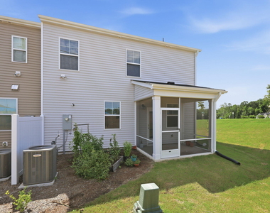 1101 Aberleigh Lane - Photo Thumbnail 38