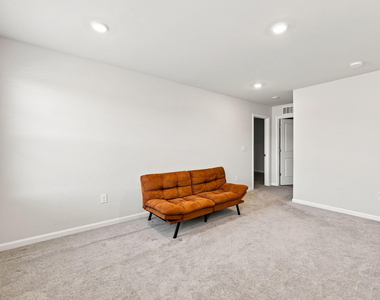 1101 Aberleigh Lane - Photo Thumbnail 16