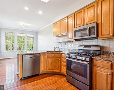 2442 Rippling Brook Road - Photo Thumbnail 10