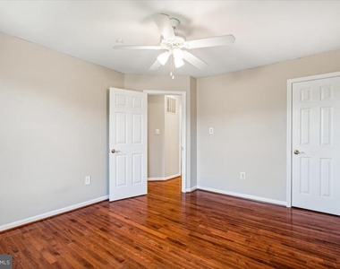 2442 Rippling Brook Road - Photo Thumbnail 33