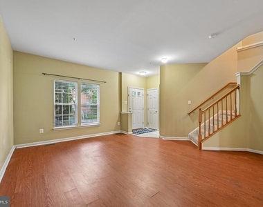 1724 Emory Street - Photo Thumbnail 7