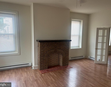 276 E Main Street - Photo Thumbnail 2