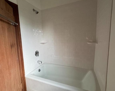 2839a Uniontown Road - Photo Thumbnail 12
