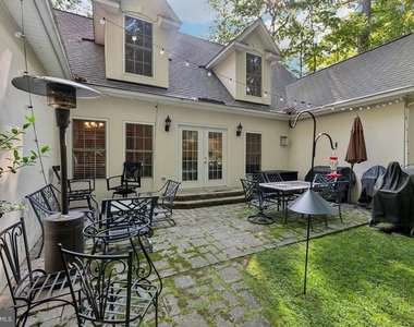 14715 Jennifer Court - Photo Thumbnail 36
