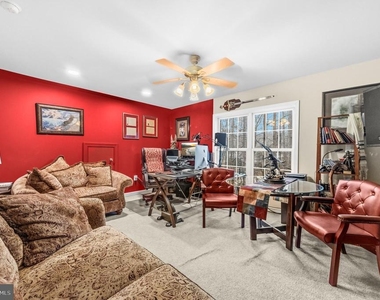 14715 Jennifer Court - Photo Thumbnail 17