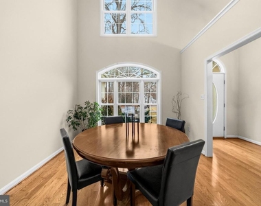 14715 Jennifer Court - Photo Thumbnail 19