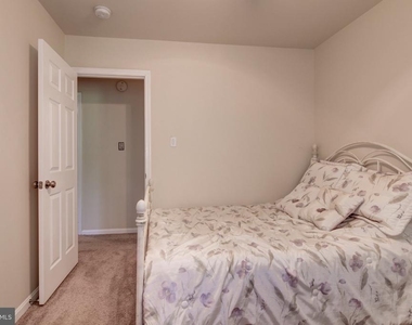6275 Fenwick Road - Photo Thumbnail 15