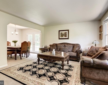 6275 Fenwick Road - Photo Thumbnail 3