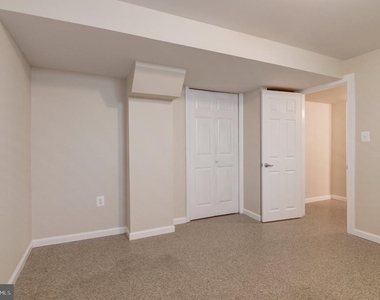 6275 Fenwick Road - Photo Thumbnail 8