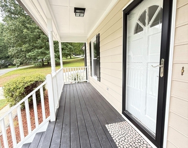 401 Holly Berry Lane - Photo Thumbnail 38