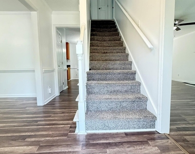 401 Holly Berry Lane - Photo Thumbnail 1