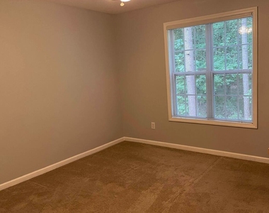 2800 Trailwood Pines Lane - Photo Thumbnail 7
