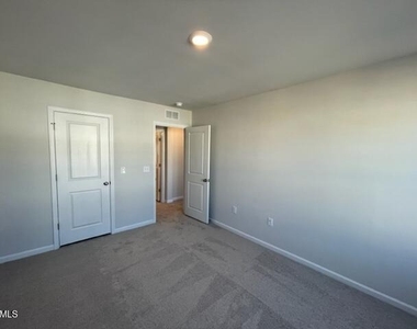 5010 Tura Street - Photo Thumbnail 14