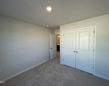 5010 Tura Street - Photo Thumbnail 17