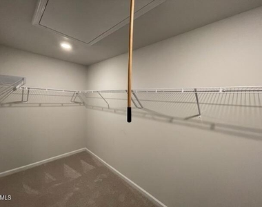 5010 Tura Street - Photo Thumbnail 11