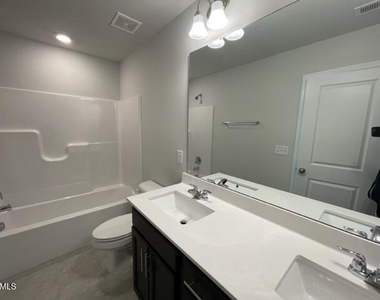 5010 Tura Street - Photo Thumbnail 15