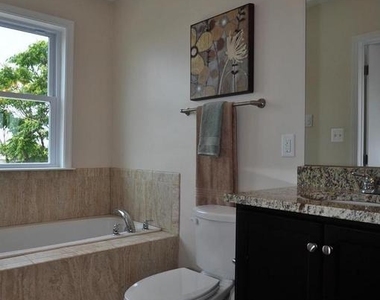 1448 Sumwalt Court - Photo Thumbnail 10