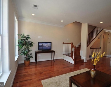 1448 Sumwalt Court - Photo Thumbnail 4