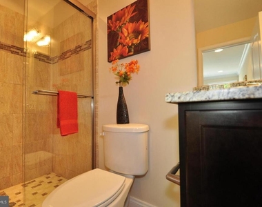 1448 Sumwalt Court - Photo Thumbnail 6