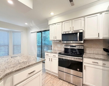 413 New Kent Place - Photo Thumbnail 9