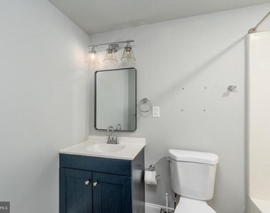 408 Chester Street N - Photo Thumbnail 14