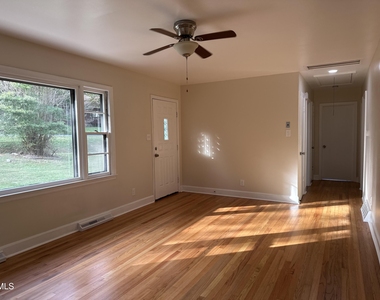 710 N Wilba Road - Photo Thumbnail 1