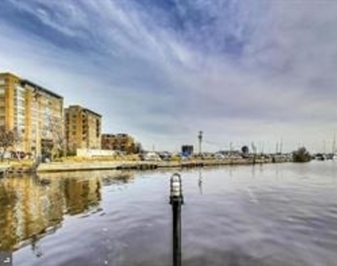 1000 Fell Street - Photo Thumbnail 20