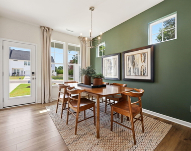 1433 Goldsboro Avenue - Photo Thumbnail 4