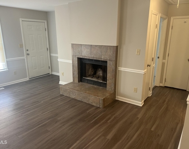 4204 Ferriday Court - Photo Thumbnail 8