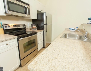 521 Saint Paul Street - Photo Thumbnail 24