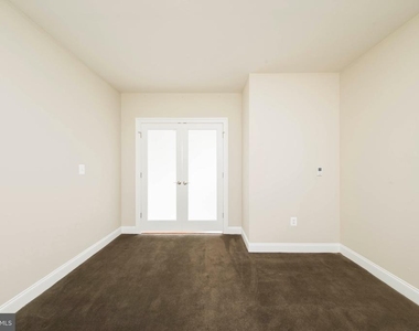 521 Saint Paul Street - Photo Thumbnail 36