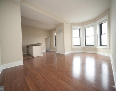 1304 Saint Paul Street - Photo Thumbnail 17