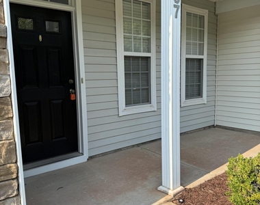 537 Writers Way - Photo Thumbnail 6